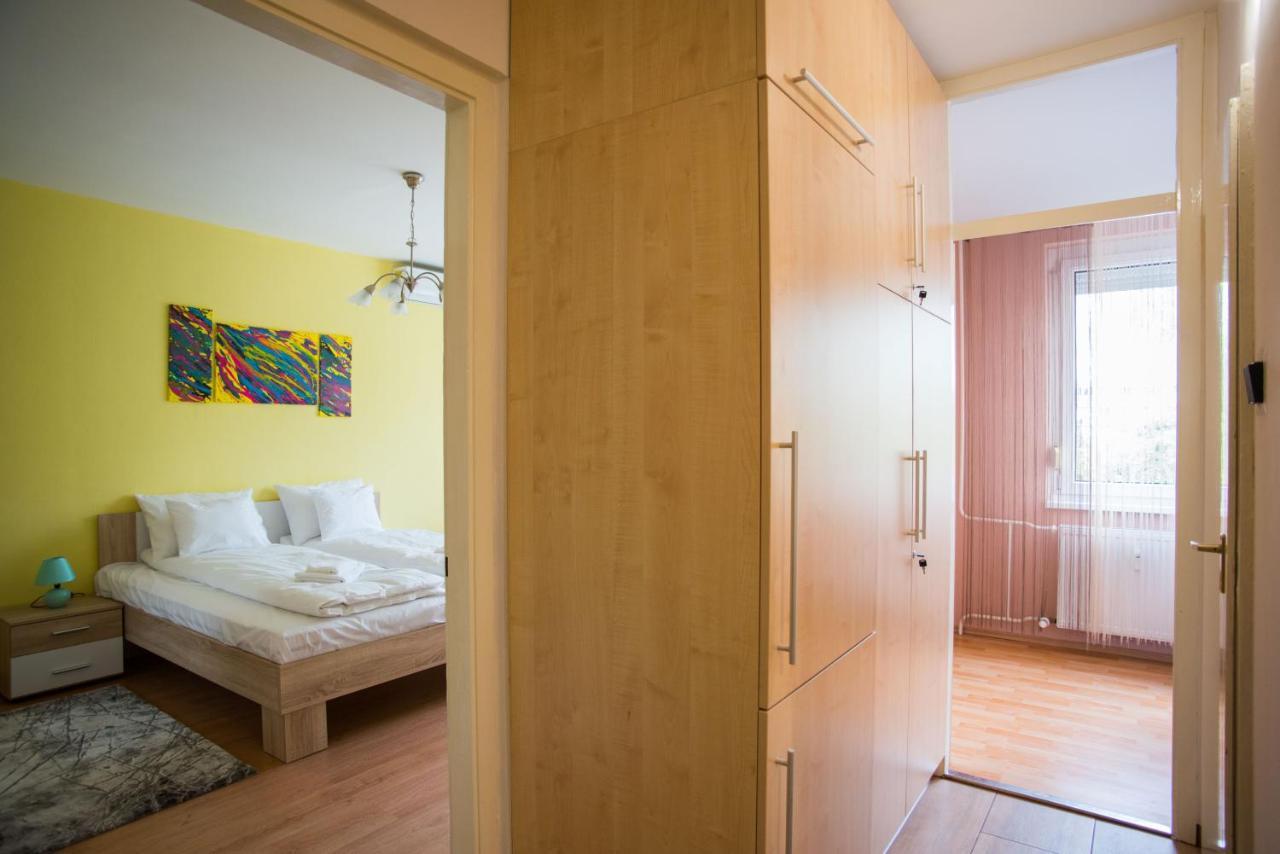 Otthon-Laksz Apartman Nyíregyháza Exterior foto